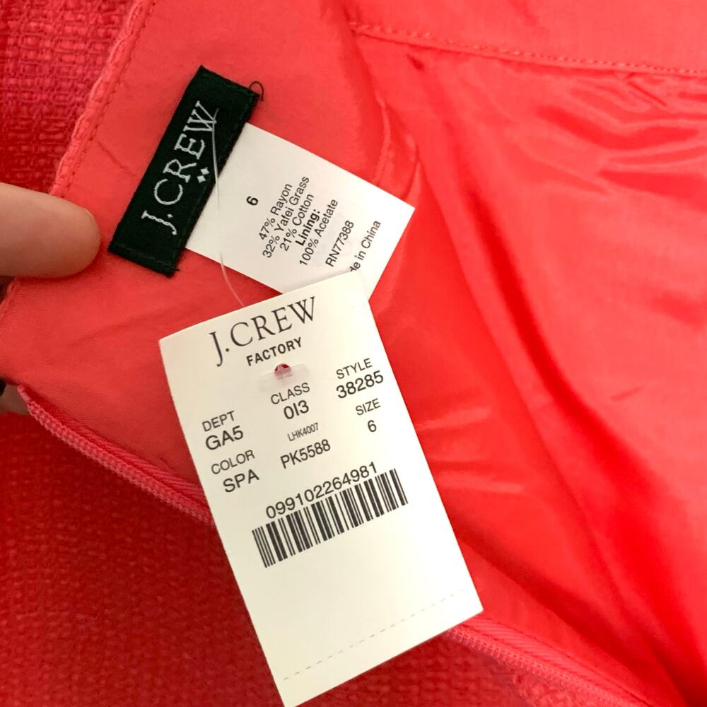 NWT J. Crew Factory Textured Pencil Skirt in Guava Size 6 - Picture 5 of 8